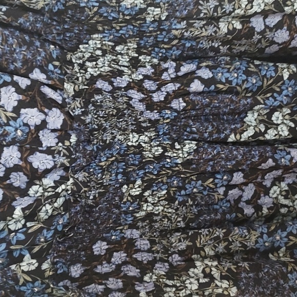 Rebecca Taylor Ava Smocked Floral Silk Romper - Picture 7 of 12